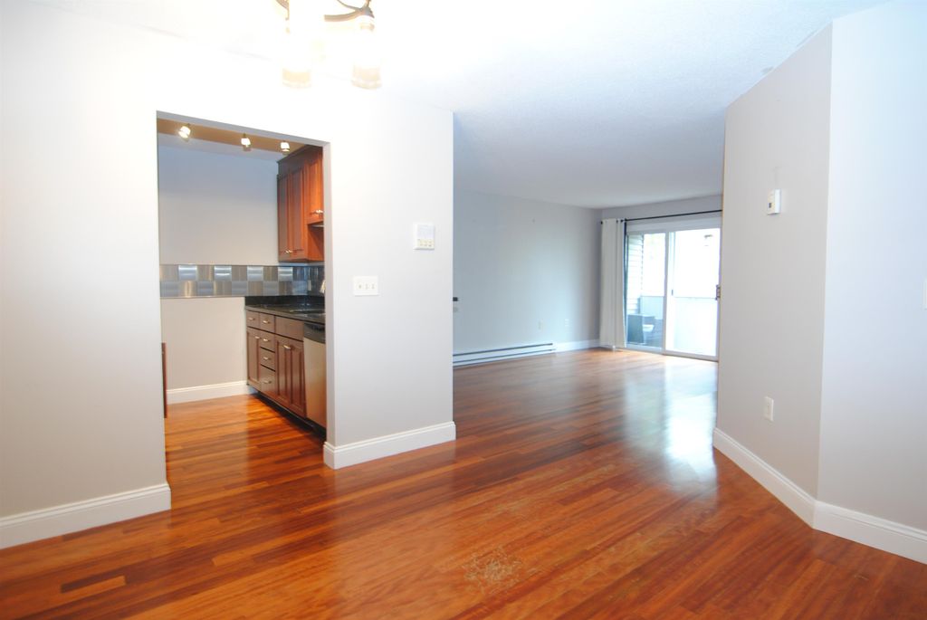 Photo of 108 Eastern Avenue #304, Manchester, NH 03104 (MLS # 5083257)