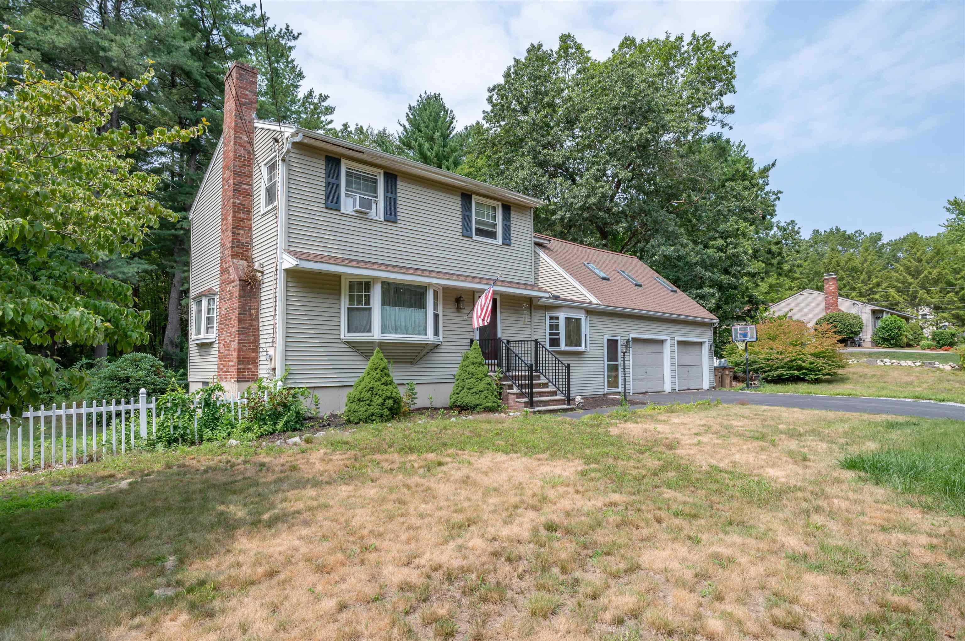 13 Robie Lane