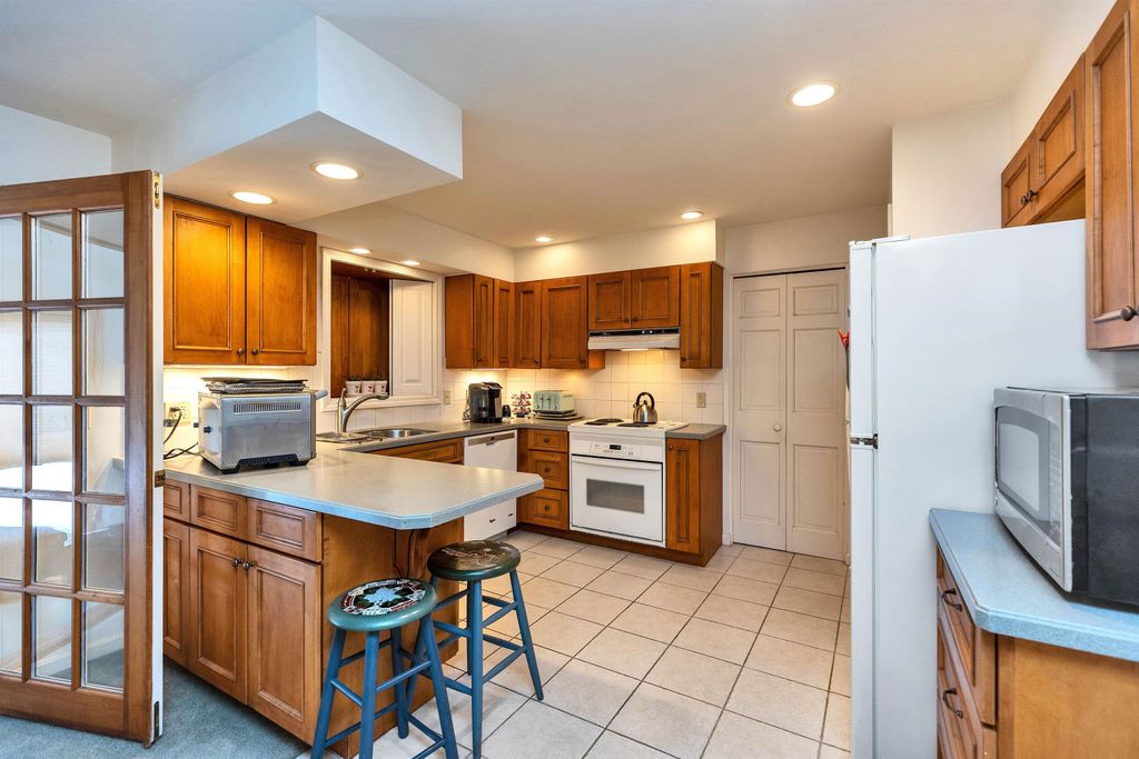 Photo of 1 Hickory Drive, Amherst, NH 03031 (MLS # 5077058)