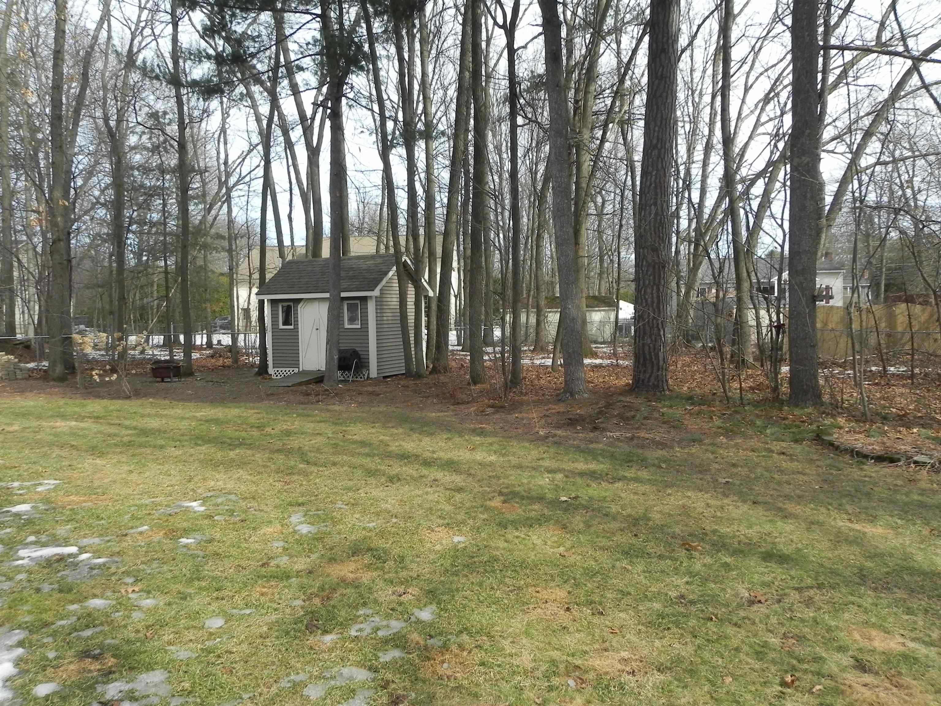 55 Longwood Circle
