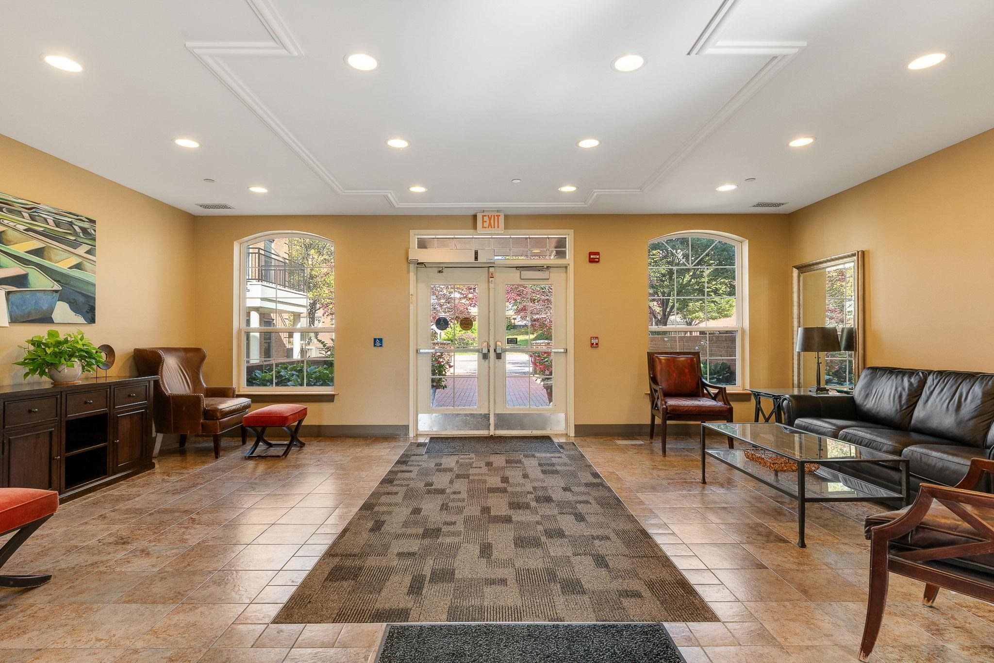 60 Winooski Falls Way 1212