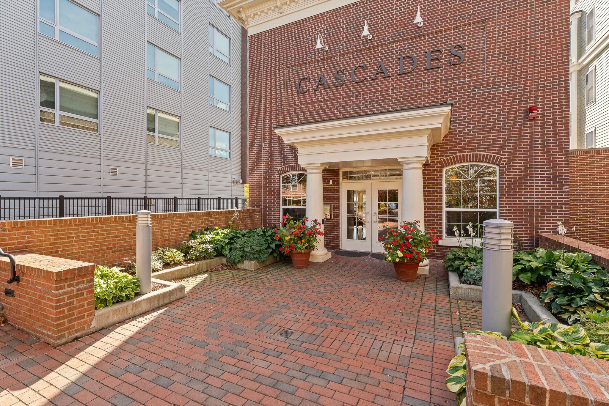 60 Winooski Falls Way 1212