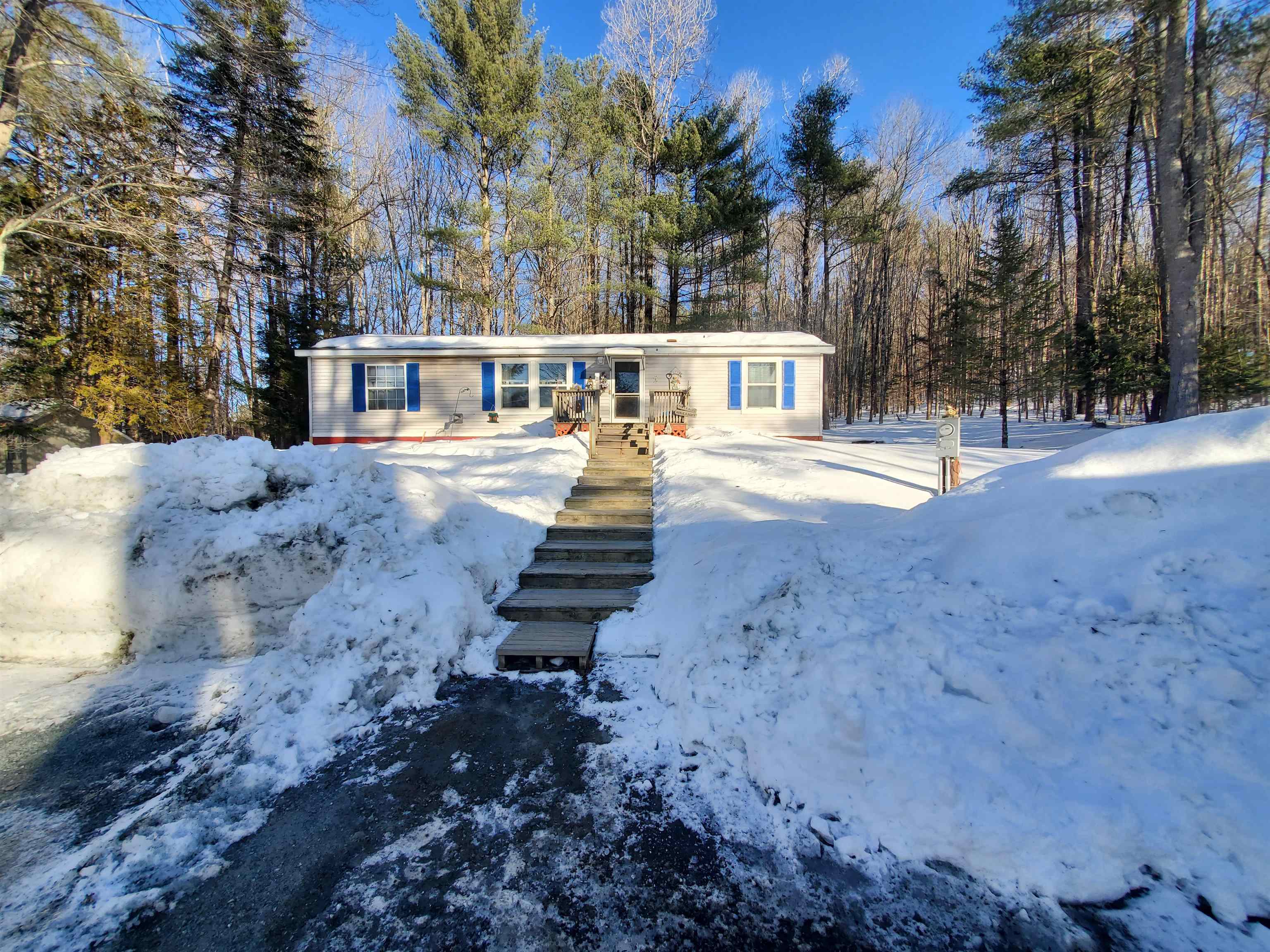 210 Quechee -Hartland Road