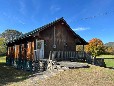 21 Boat Landing Road Orford NH 03777
