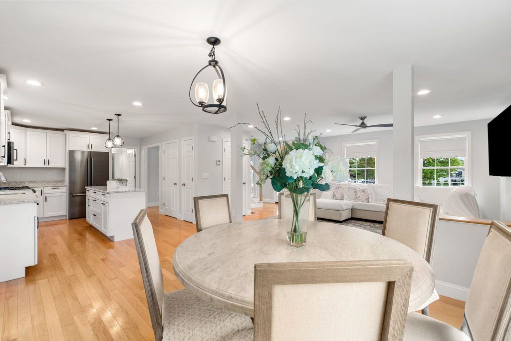 Photo of 43 Hampton Road, Exeter, NH 03833 (MLS # 5077942)