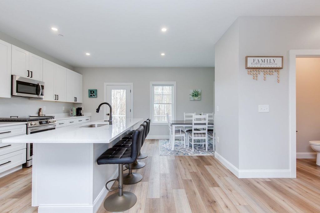Photo of 80 Rochester Hill Road, Rochester, NH 03867 (MLS # 5088709)