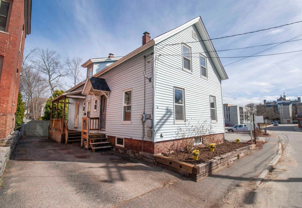 Photo of 16 Prince Street, Concord, NH 03301 (MLS # 5082182)