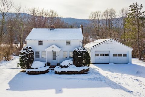 4991 VT Route 313 Arlington VT 05250