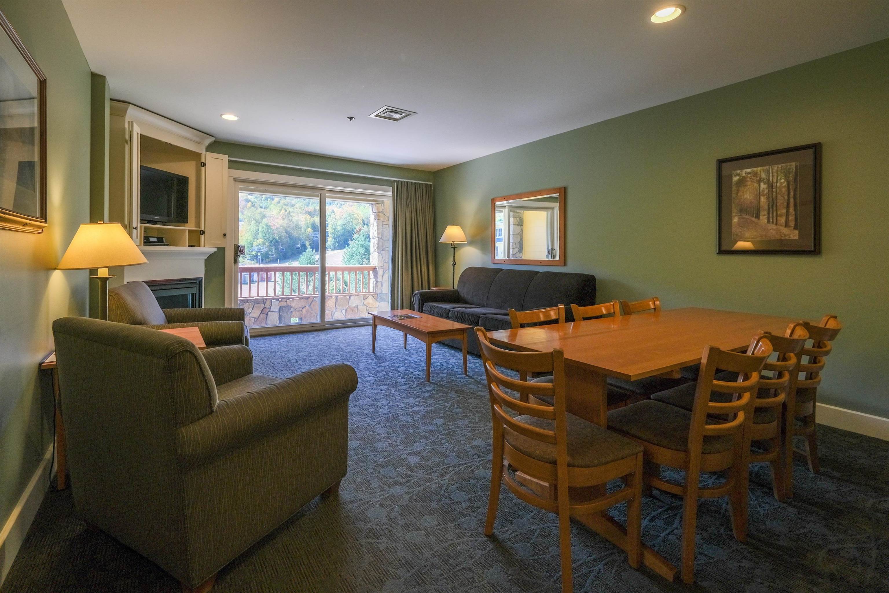 331/333 QII Jackson Gore Inn 331/333 QII