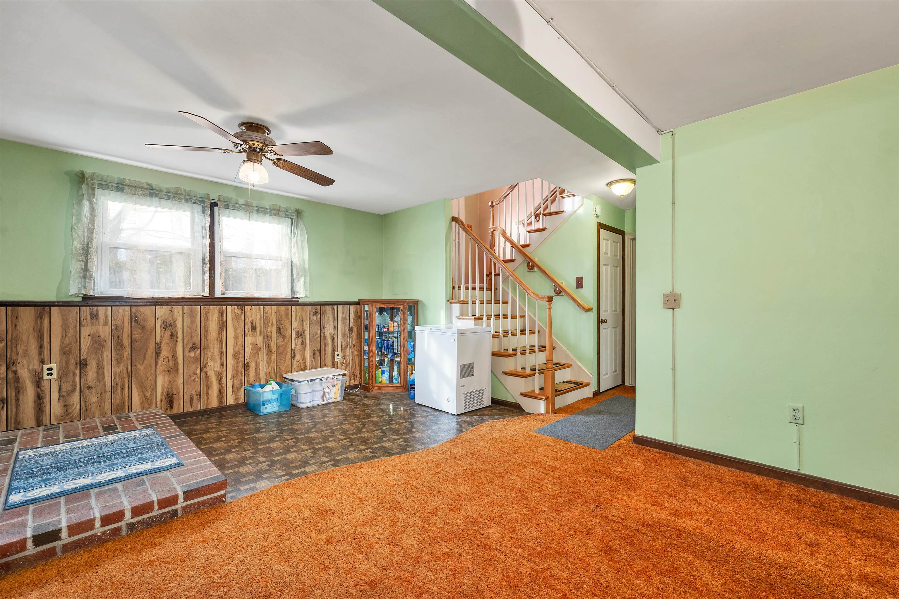 Manchester, New Hampshire 03104, United States, 4 Bedrooms Bedrooms, ,3 BathroomsBathrooms,Residential,Pending,5540