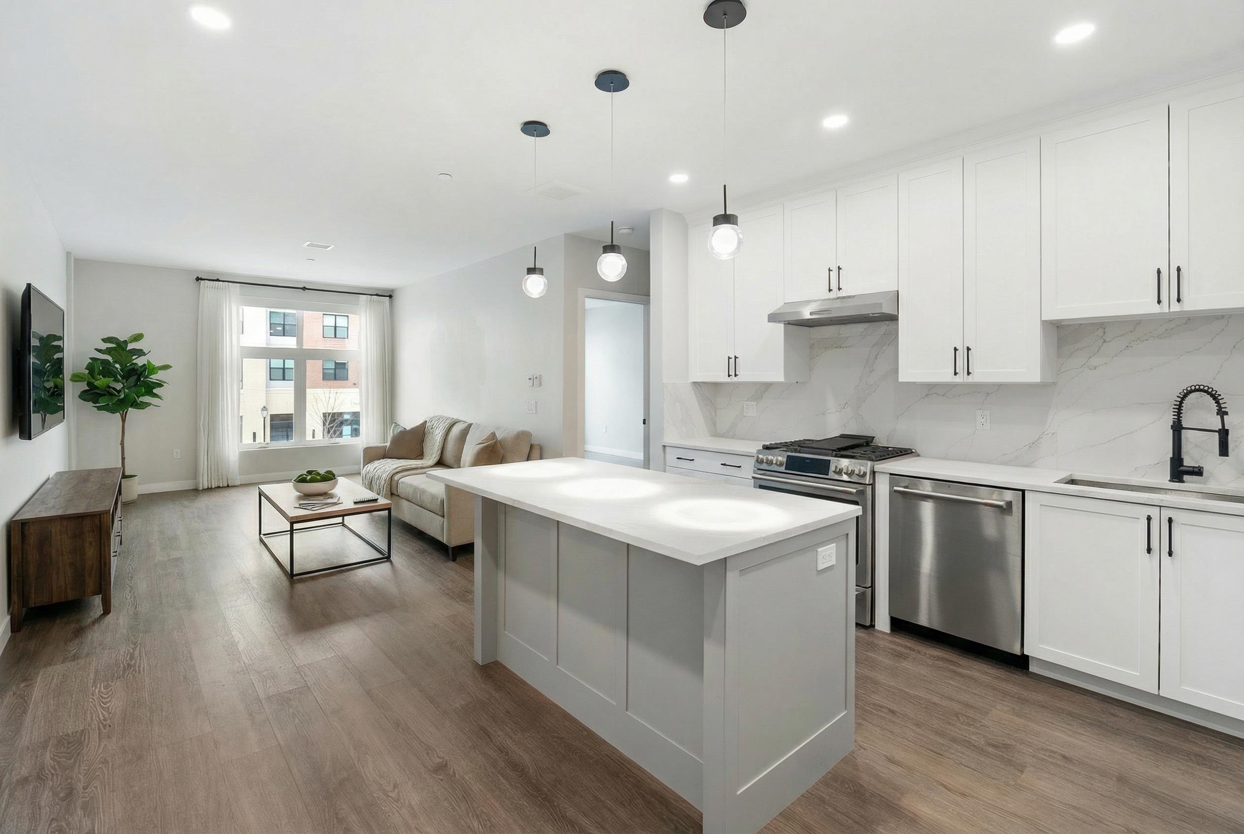 18 Artisan Drive 207