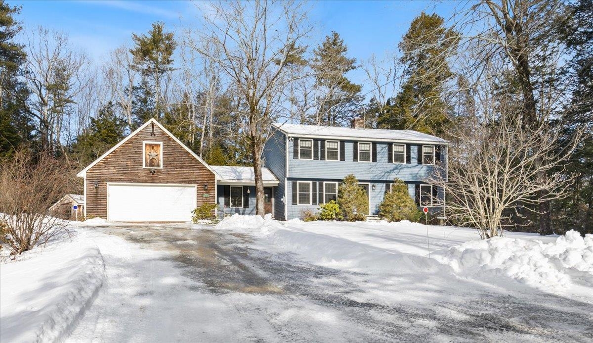 Fremont, New Hampshire 03044, United States, 3 Bedrooms Bedrooms, ,2 BathroomsBathrooms,Residential,Pending,8850