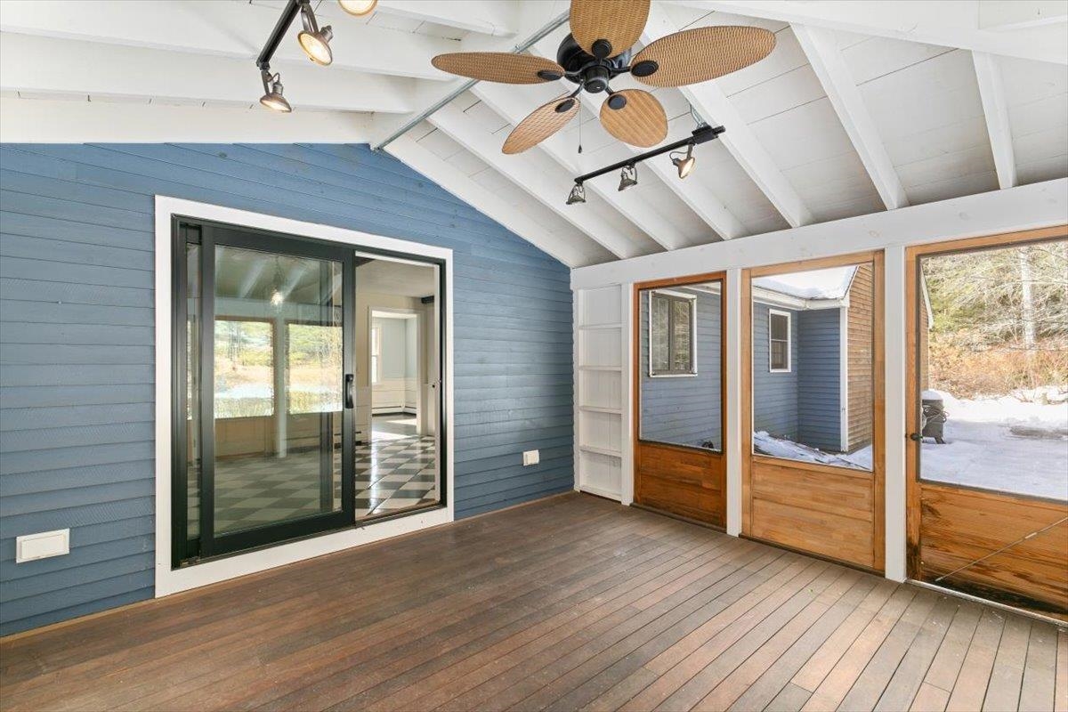 Fremont, New Hampshire 03044, United States, 3 Bedrooms Bedrooms, ,2 BathroomsBathrooms,Residential,Pending,8850