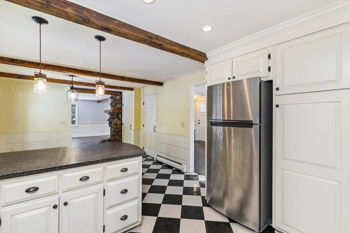 Fremont, New Hampshire 03044, United States, 3 Bedrooms Bedrooms, ,2 BathroomsBathrooms,Residential,Pending,8850