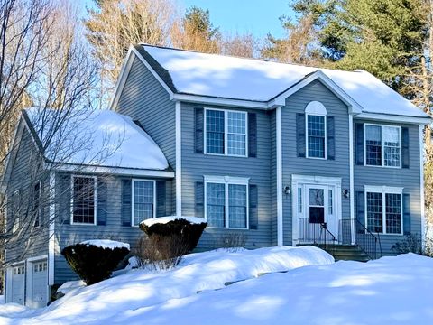 Photo of 1 Olde Bridge Lane, Epping, NH 03042 (MLS # 5076190)