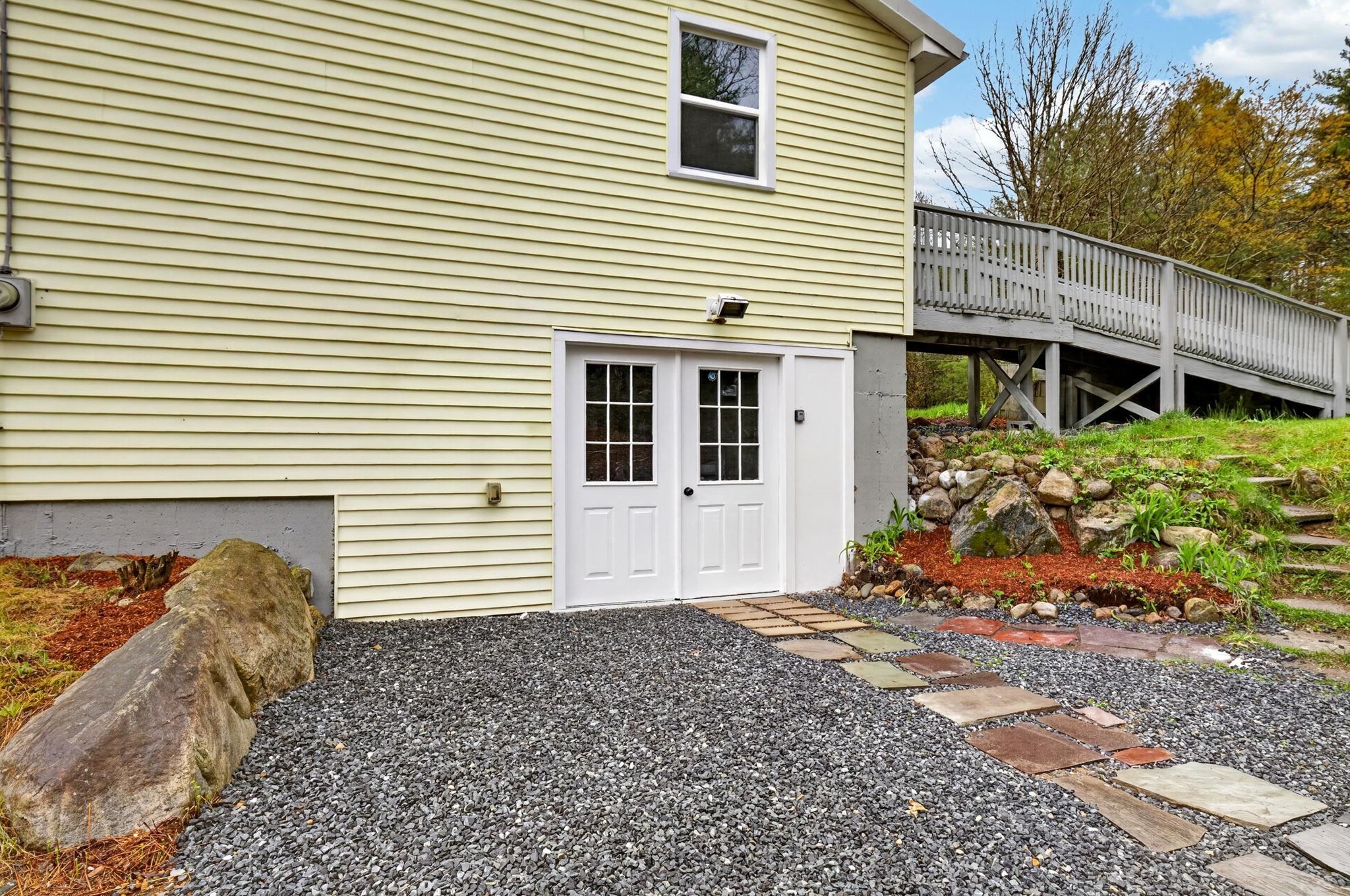 12 N Mason Road