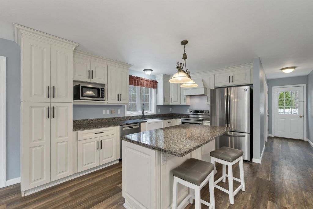 Photo of 36 Wallingford Road, Milford, NH 03055 (MLS # 5083810)