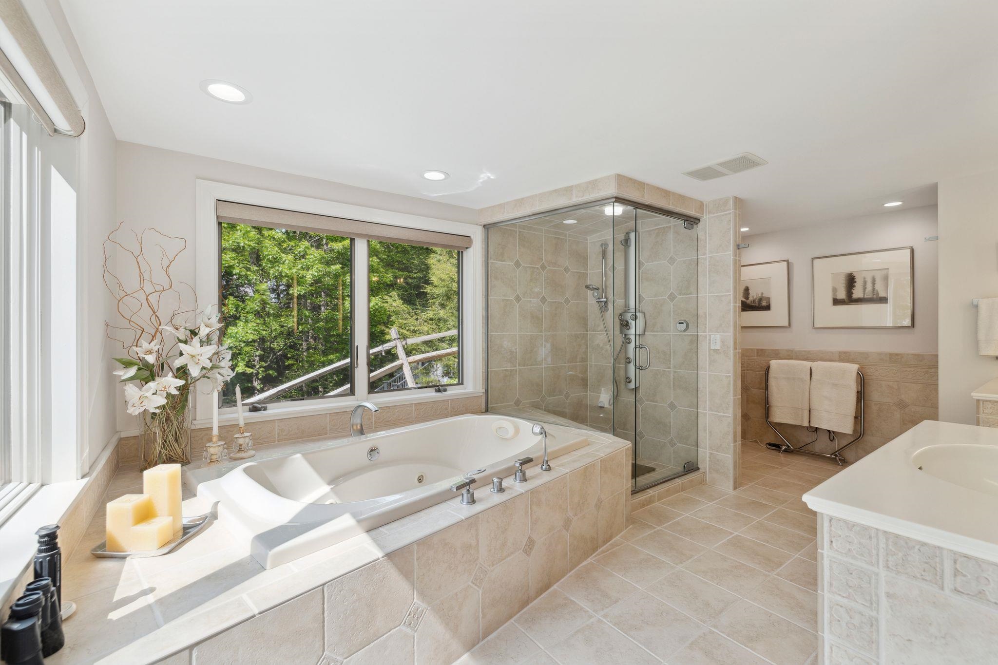 Enfield, New Hampshire 03748, United States, 4 Bedrooms Bedrooms, ,3 BathroomsBathrooms,Residential,Active,147277