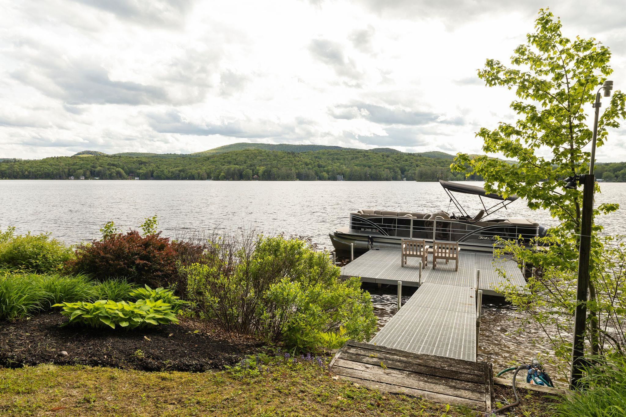 Enfield, New Hampshire 03748, United States, 4 Bedrooms Bedrooms, ,3 BathroomsBathrooms,Residential,Active,147277