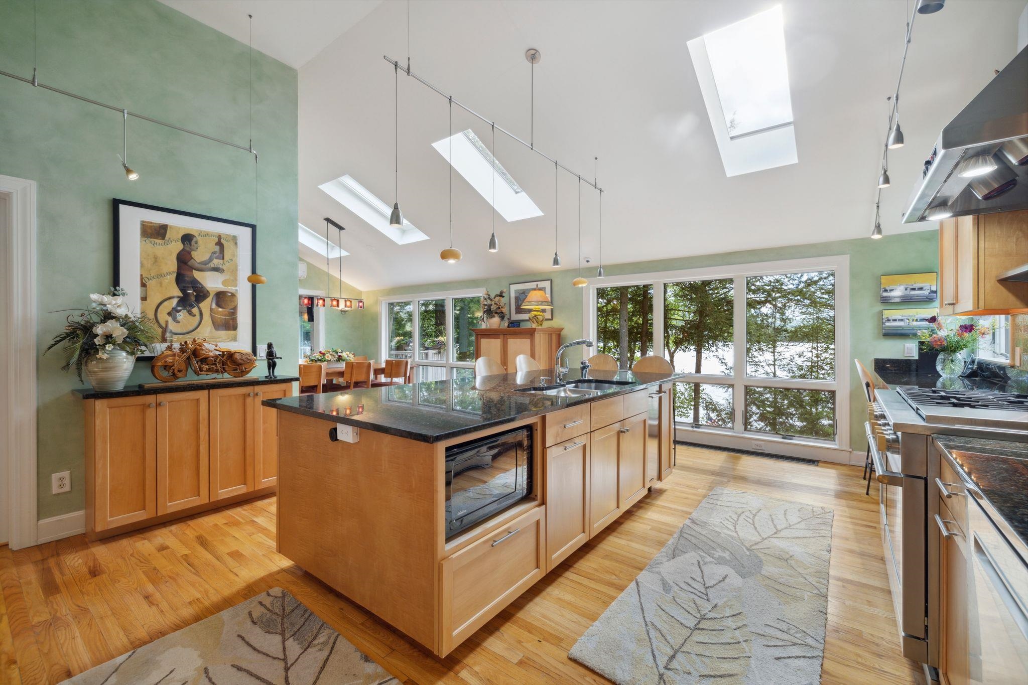 Enfield, New Hampshire 03748, United States, 4 Bedrooms Bedrooms, ,3 BathroomsBathrooms,Residential,Active,147277