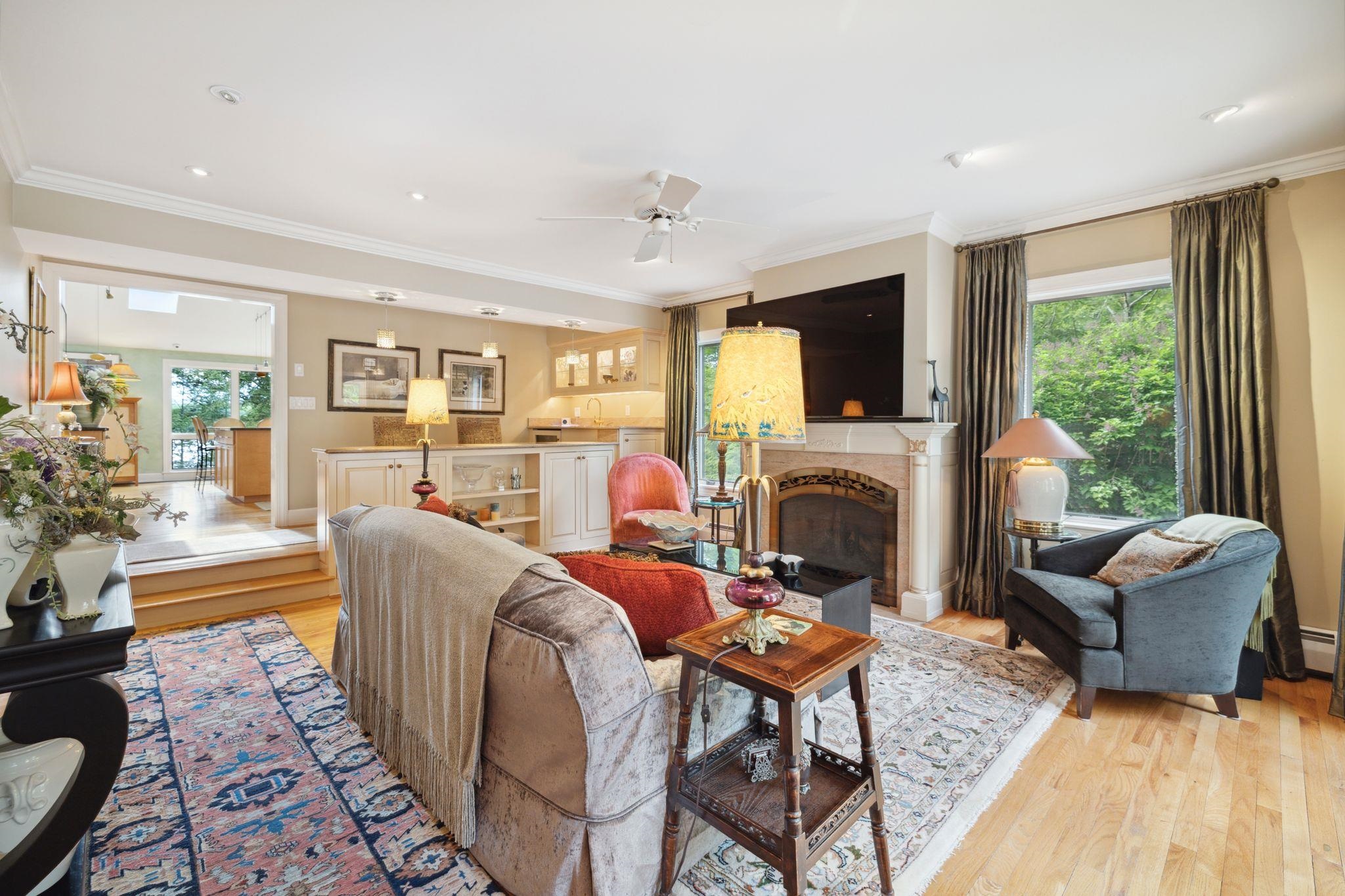 Enfield, New Hampshire 03748, United States, 4 Bedrooms Bedrooms, ,3 BathroomsBathrooms,Residential,Active,147277