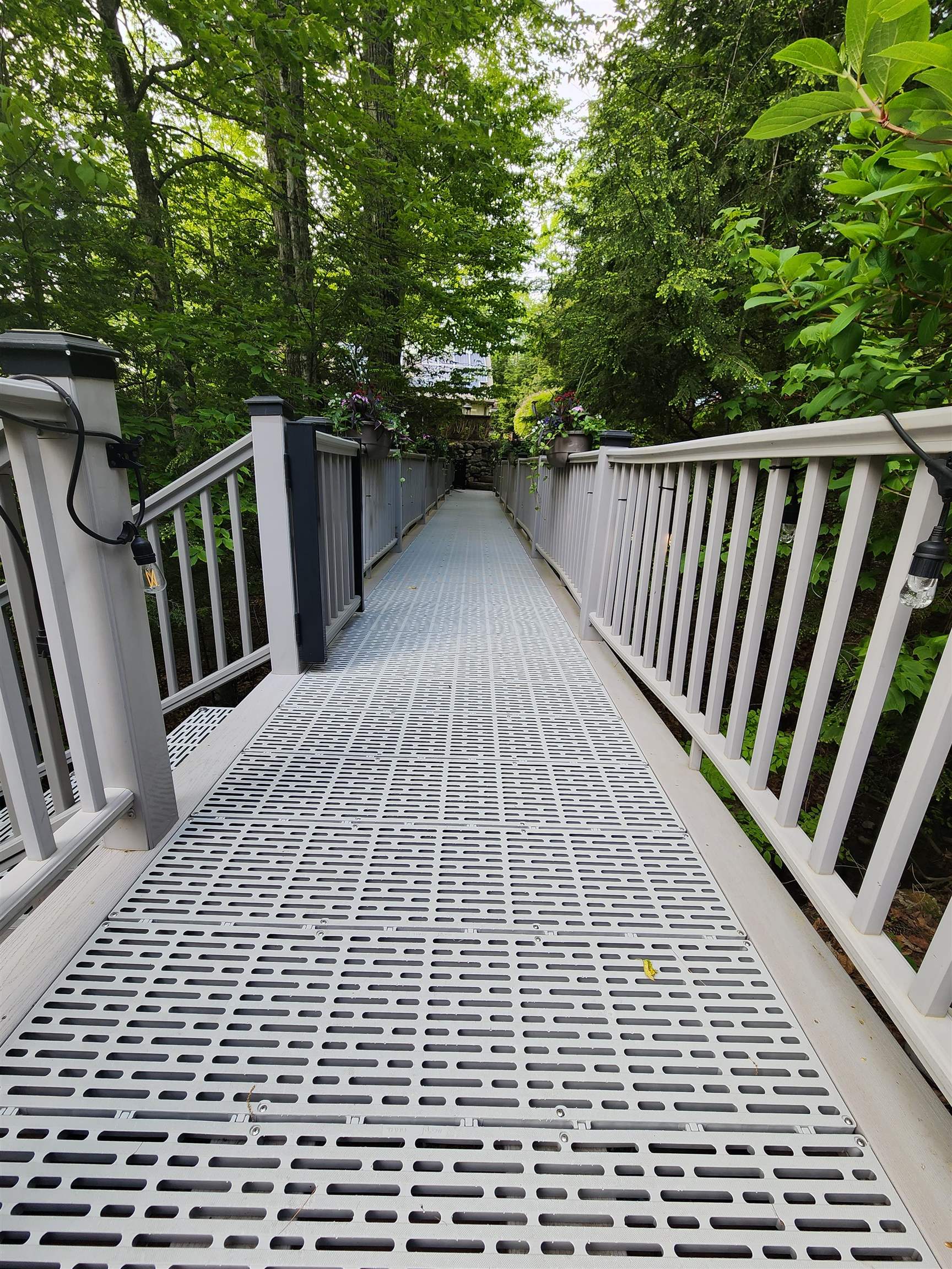 Enfield, New Hampshire 03748, United States, 4 Bedrooms Bedrooms, ,3 BathroomsBathrooms,Residential,Active,147277