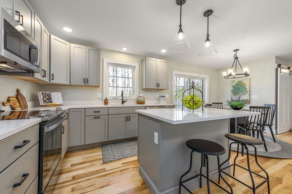 Photo of 5 Winni Farm Road, Gilford, NH 03249 (MLS # 5085291)