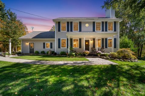 49 Stark Hwy N Dunbarton NH 03046