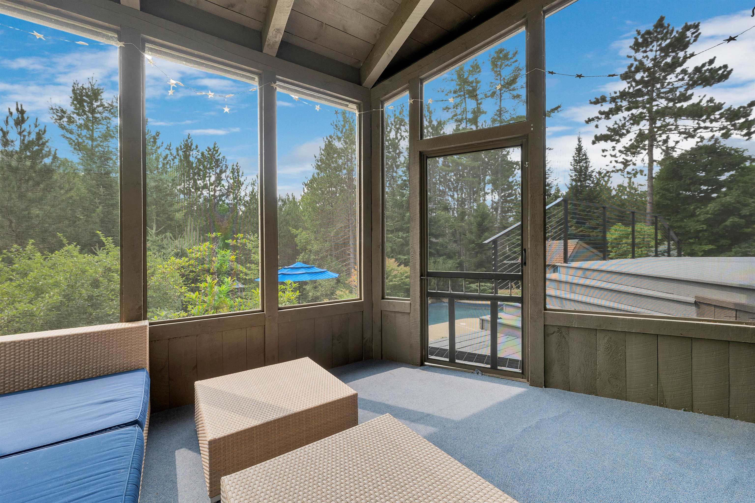 Grantham, New Hampshire 03753, United States, 3 Bedrooms Bedrooms, ,3 BathroomsBathrooms,Residential,Active,192029