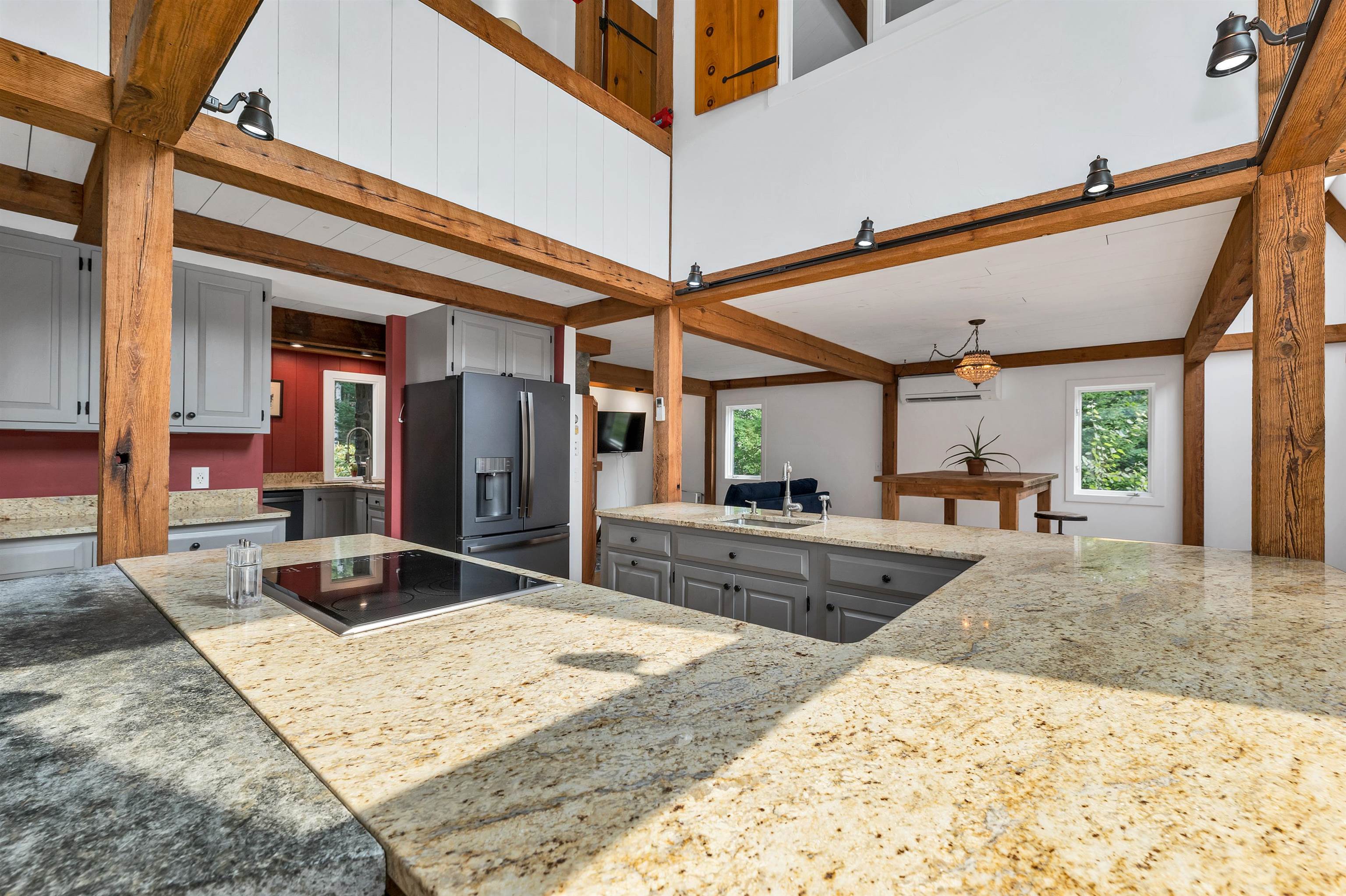 Grantham, New Hampshire 03753, United States, 3 Bedrooms Bedrooms, ,3 BathroomsBathrooms,Residential,Active,192029