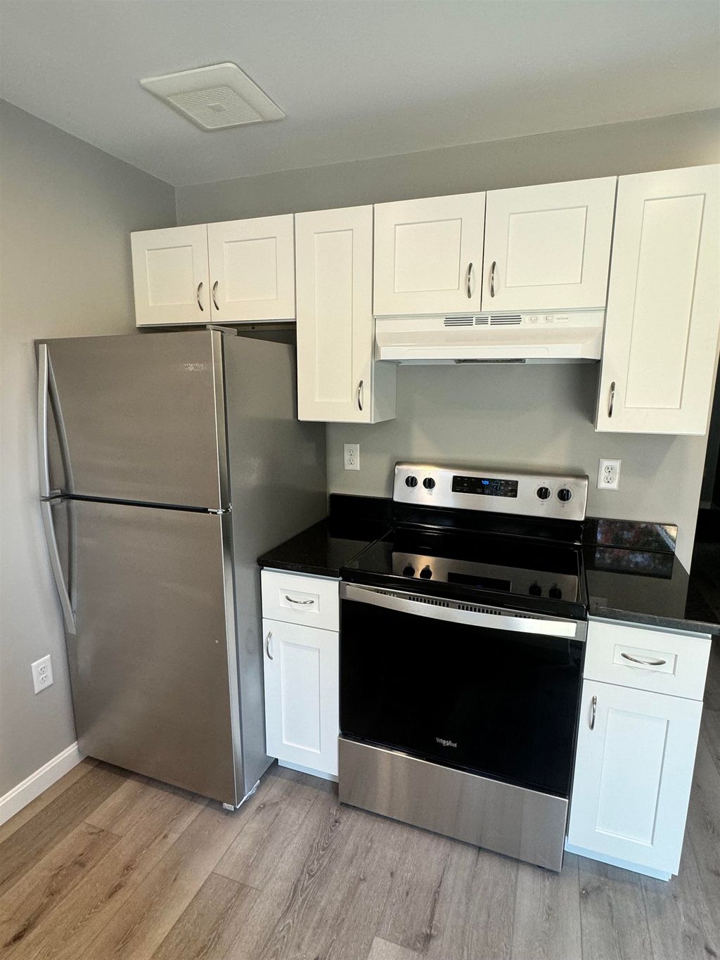 Photo of 24 Monarch Way #107, Portsmouth, NH 03801 (MLS # 5064536)