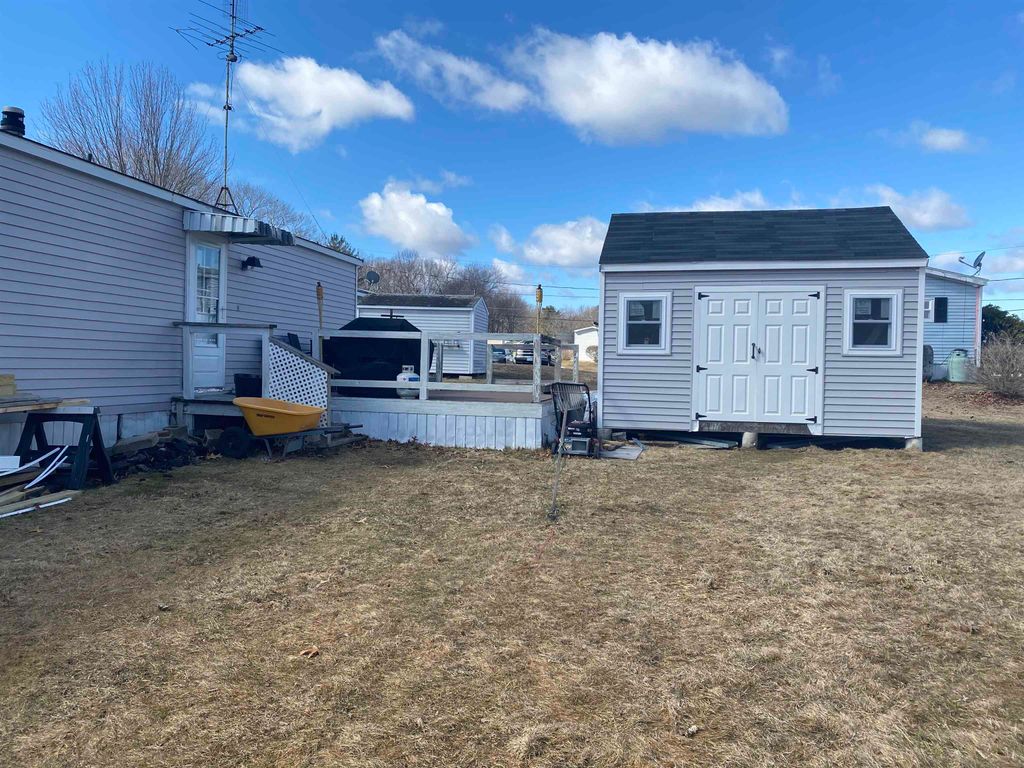 Photo of 117 Whippooorwill Street, Seabrook, NH 03874 (MLS # 5080351)