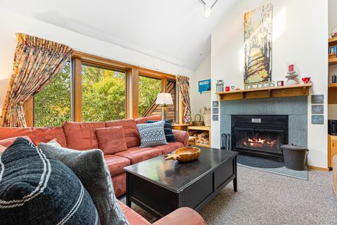 114 High Ridge Road C8 Killington VT 05751