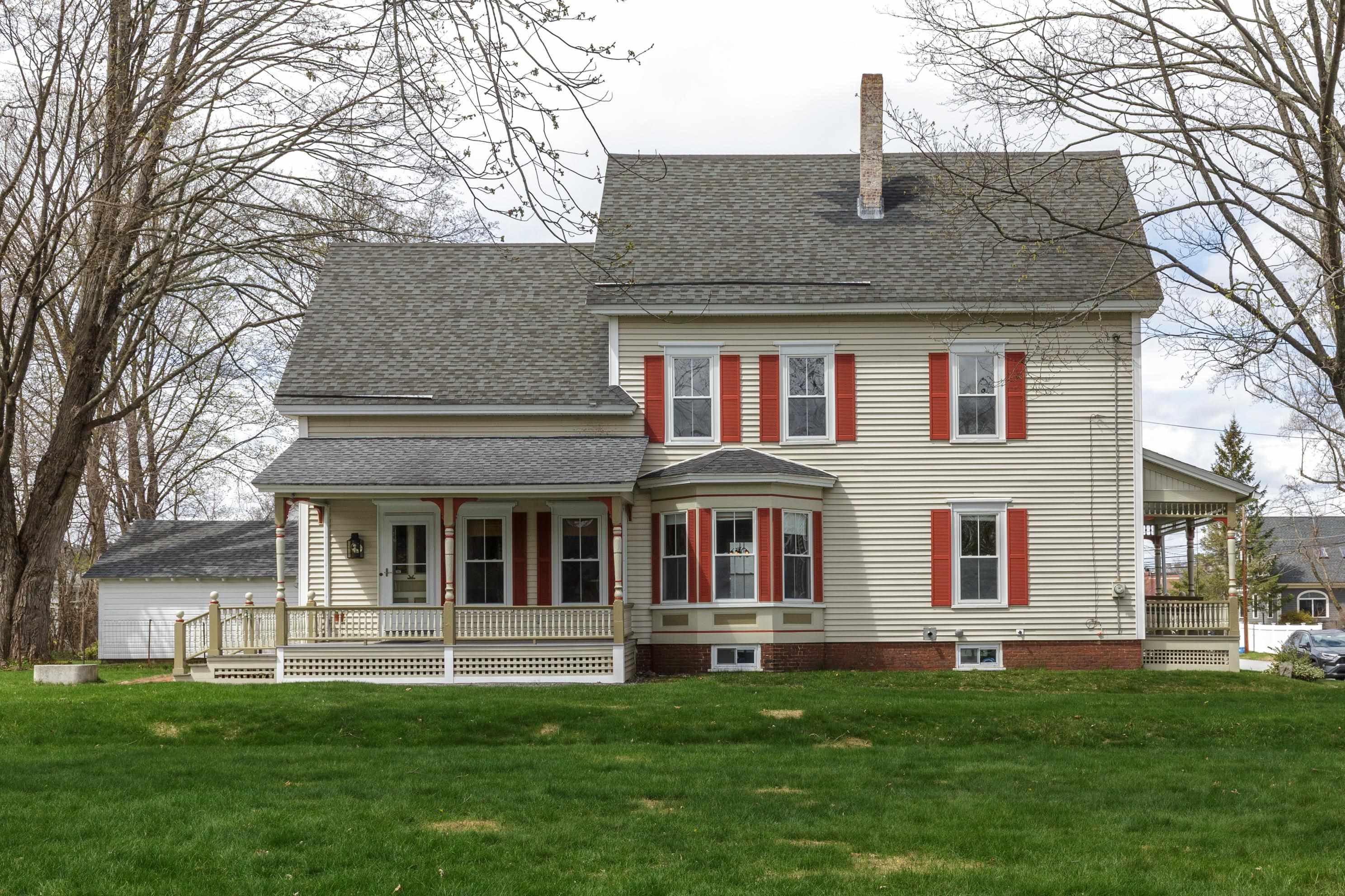 8 Princeton Street