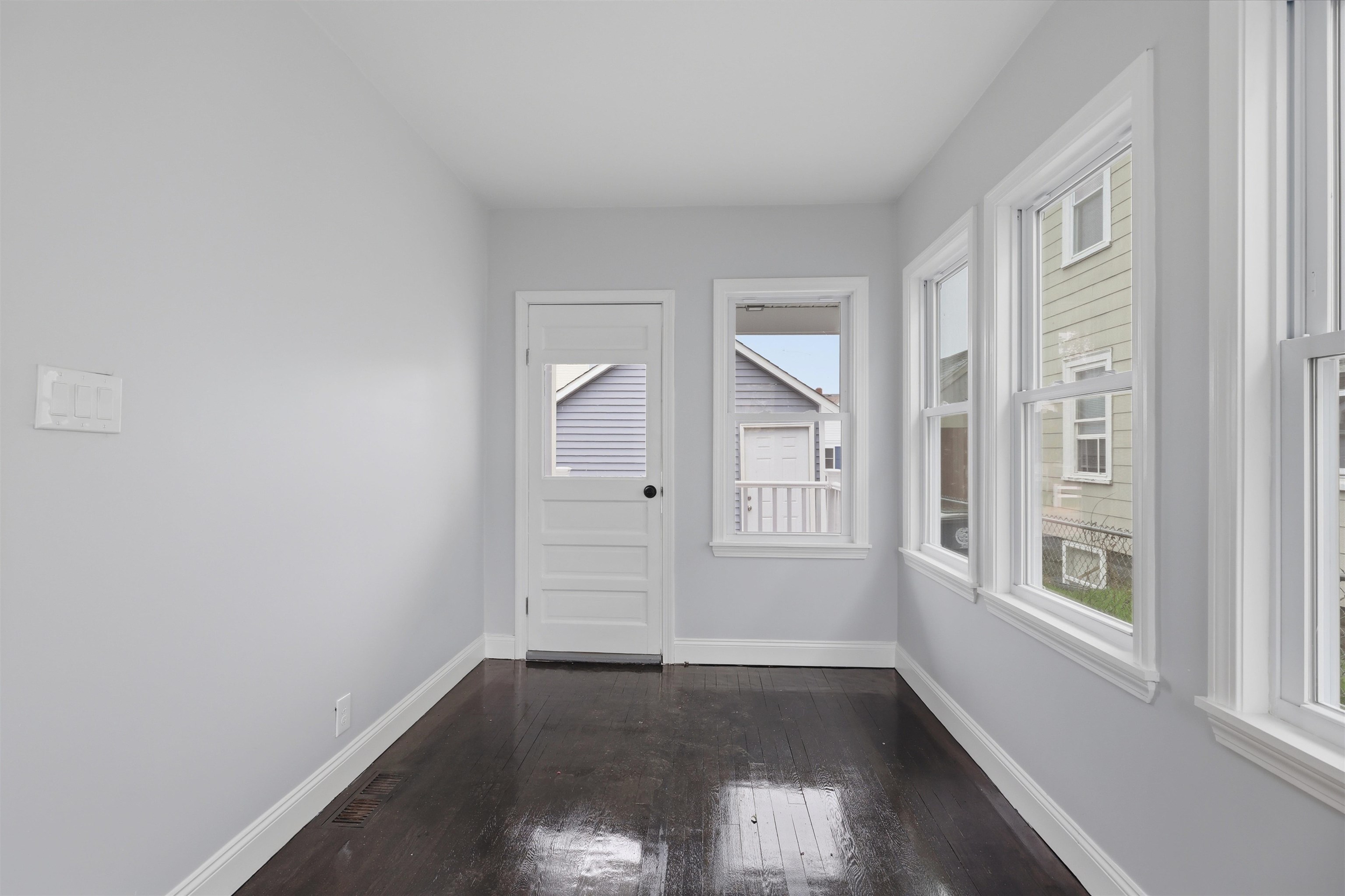 146 1/2 Chestnut Street