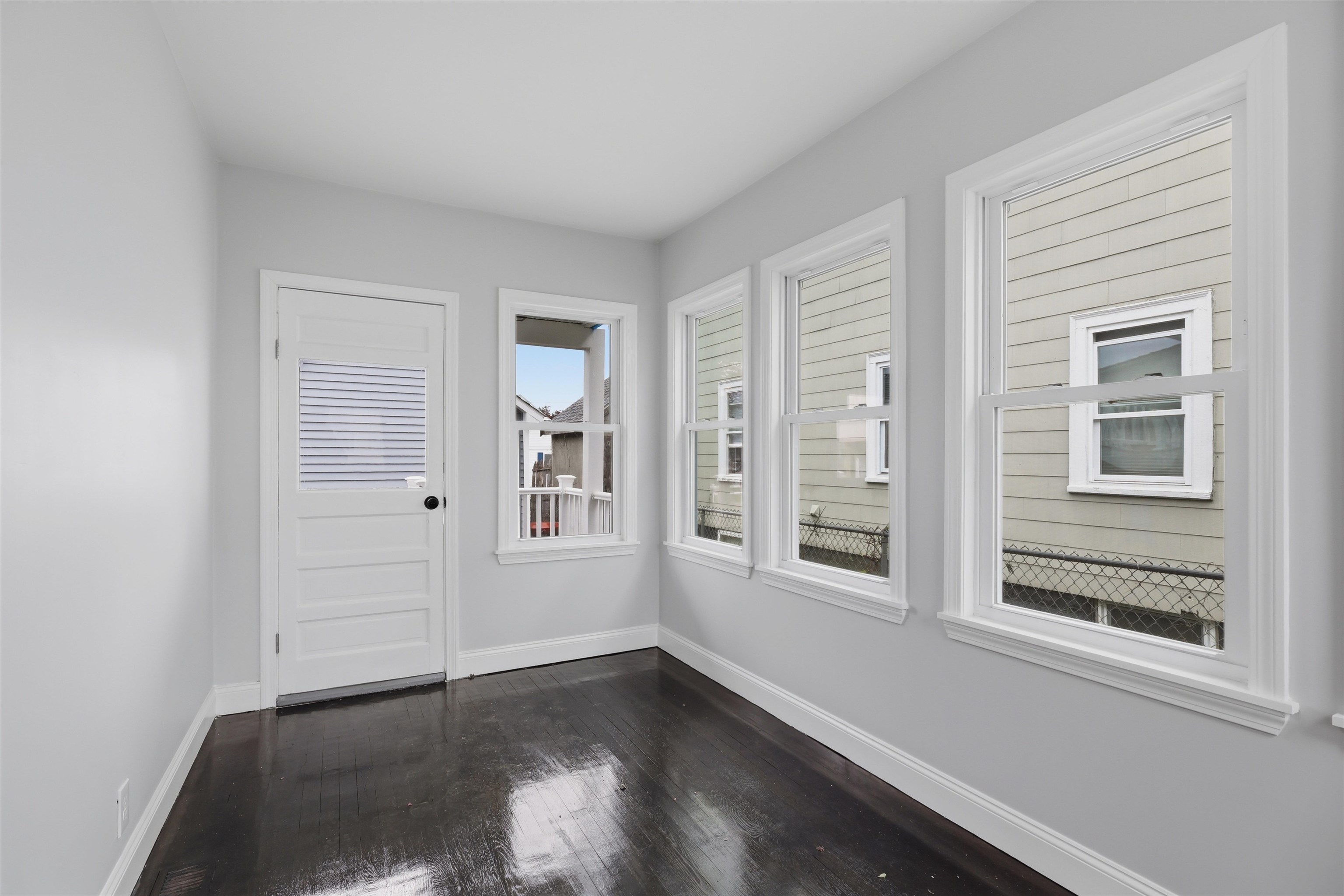 146 1/2 Chestnut Street