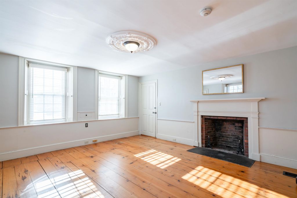 Photo of 2 Ash Street, Hollis, NH 03049 (MLS # 5078573)