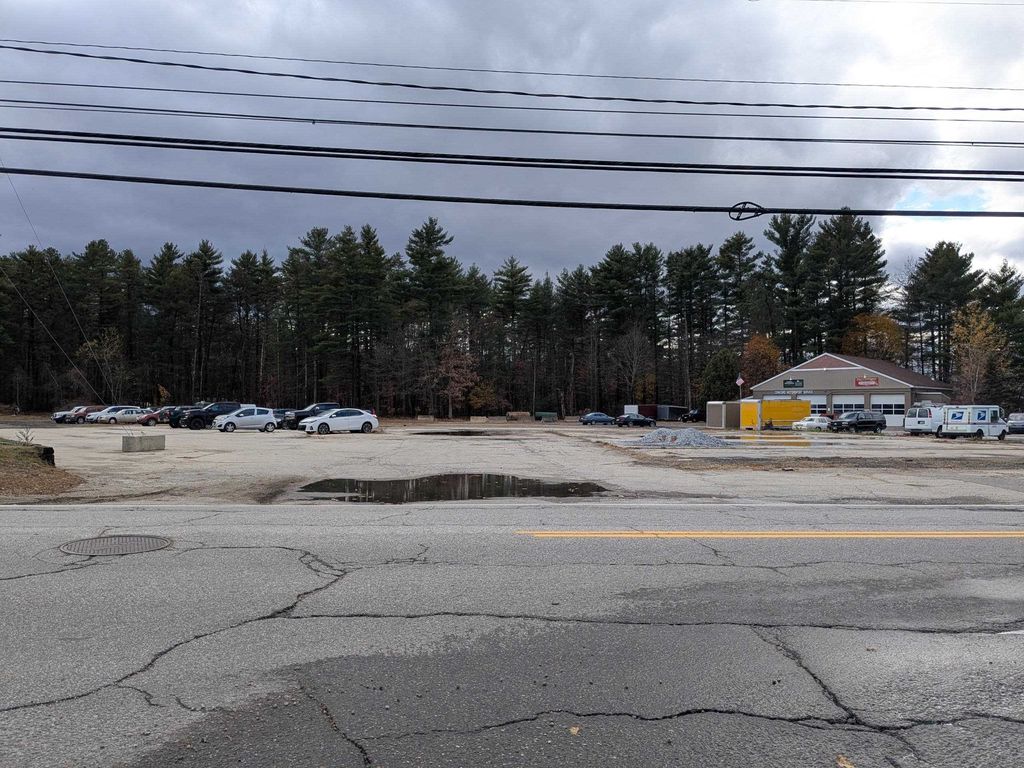 Photo of 84 Manchester Street, Concord, NH 03301 (MLS # 5069792)