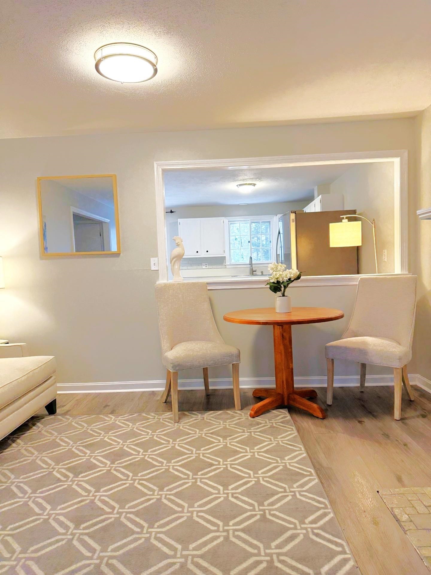 18 Boulder Brook Drive unit #4