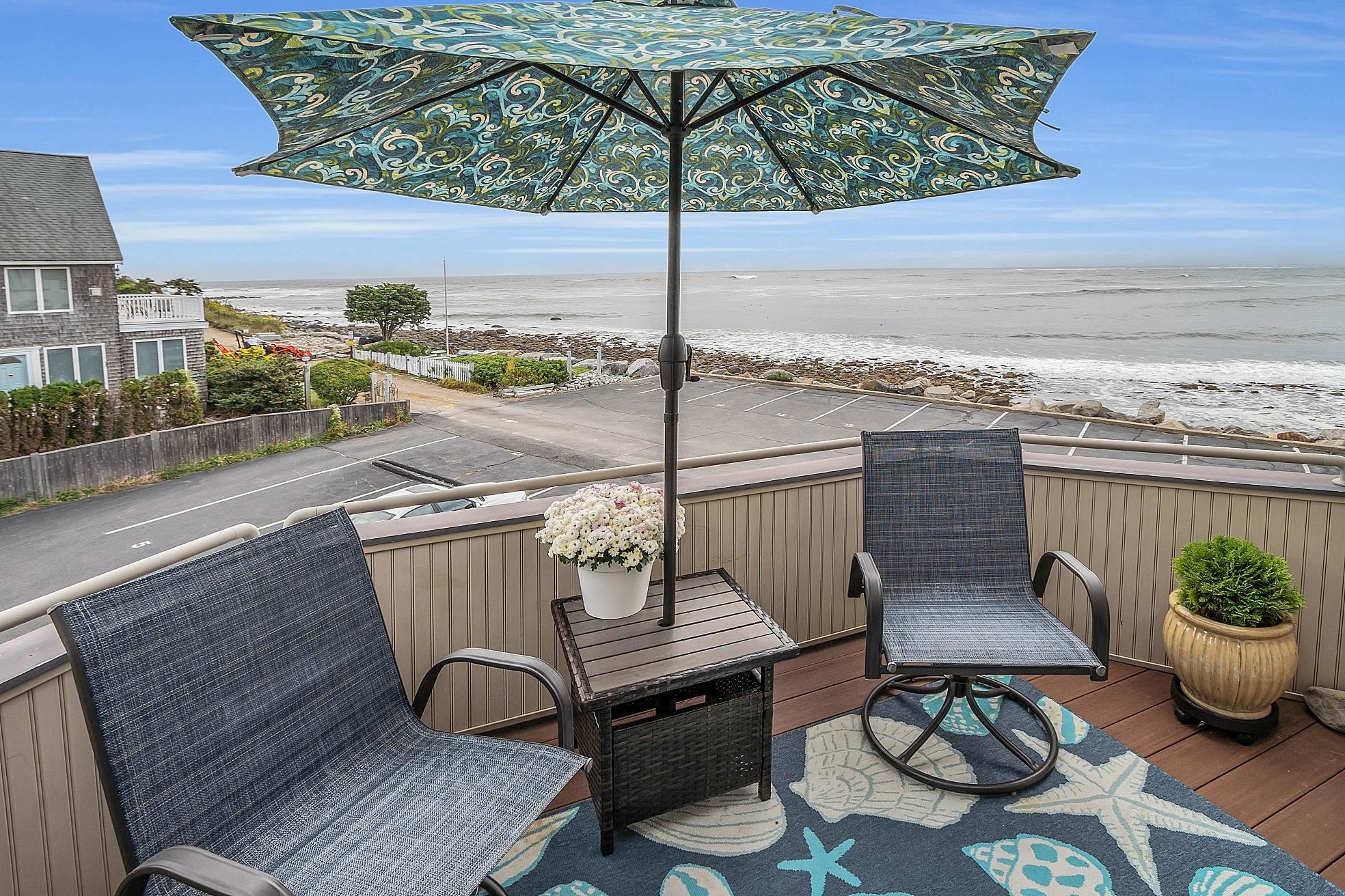 Hampton, New Hampshire 03842, United States, 2 Bedrooms Bedrooms, ,1 BathroomBathrooms,Residential,Active,42194