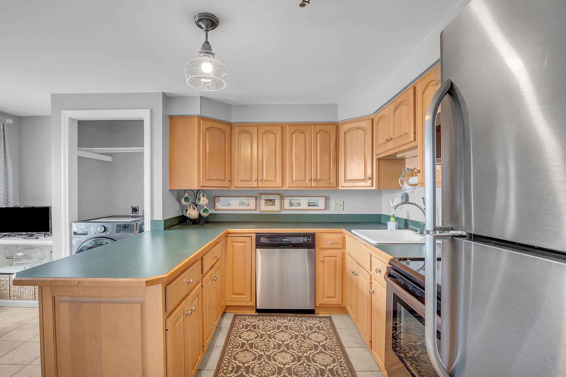 Hampton, New Hampshire 03842, United States, 2 Bedrooms Bedrooms, ,1 BathroomBathrooms,Residential,Active,42194