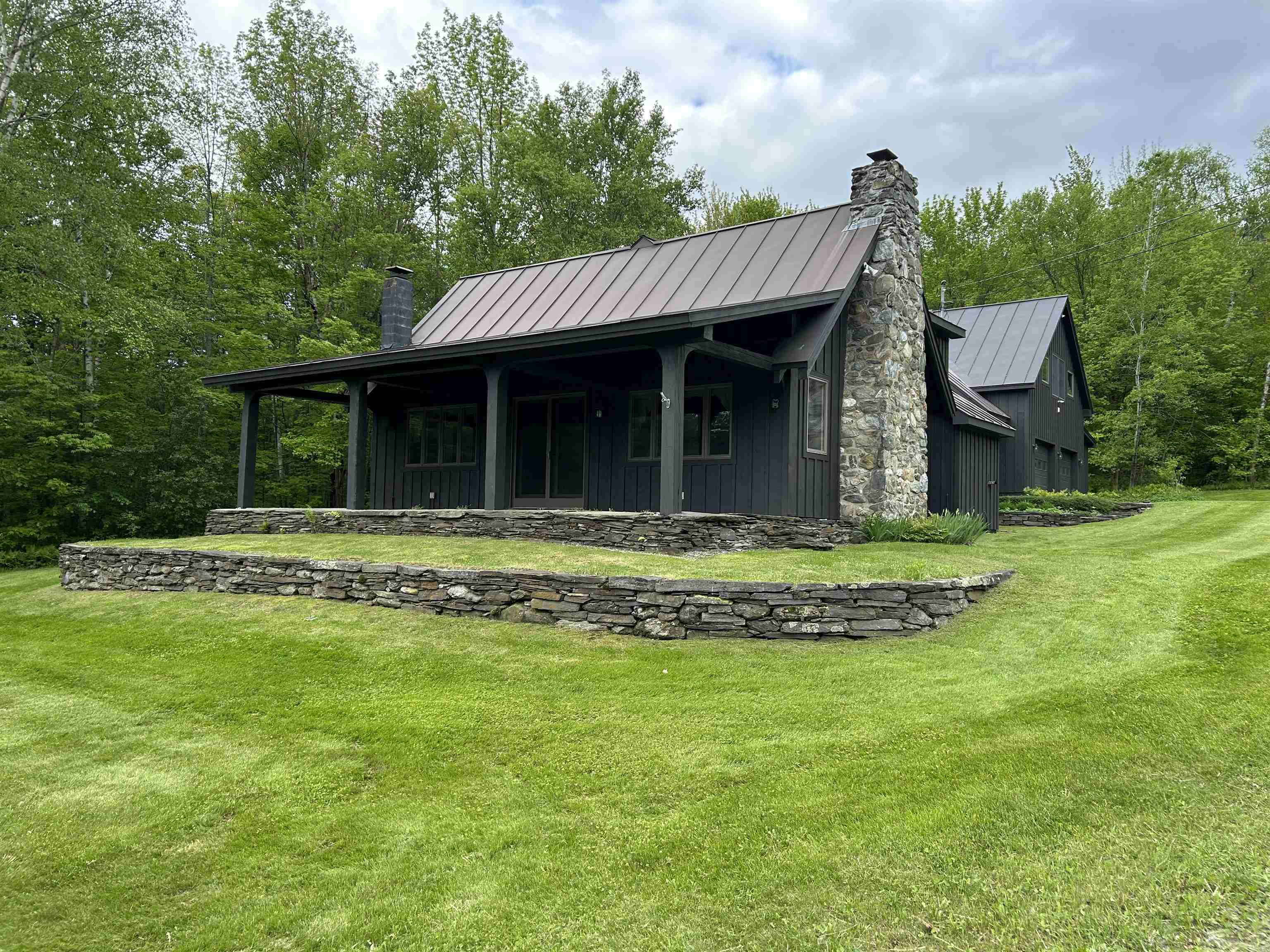 2475 Little Hollow Road