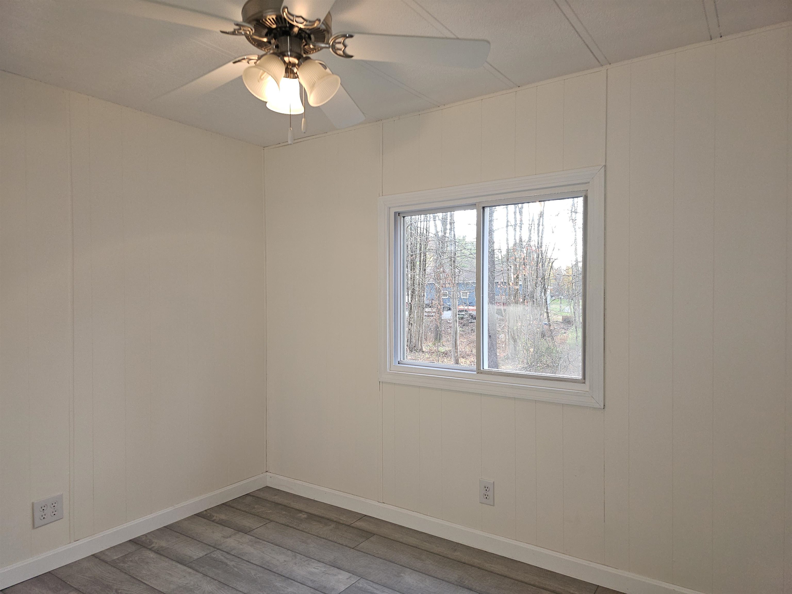 Barnstead, New Hampshire 03225, United States, 2 Bedrooms Bedrooms, ,1 BathroomBathrooms,Residential,Active,241745