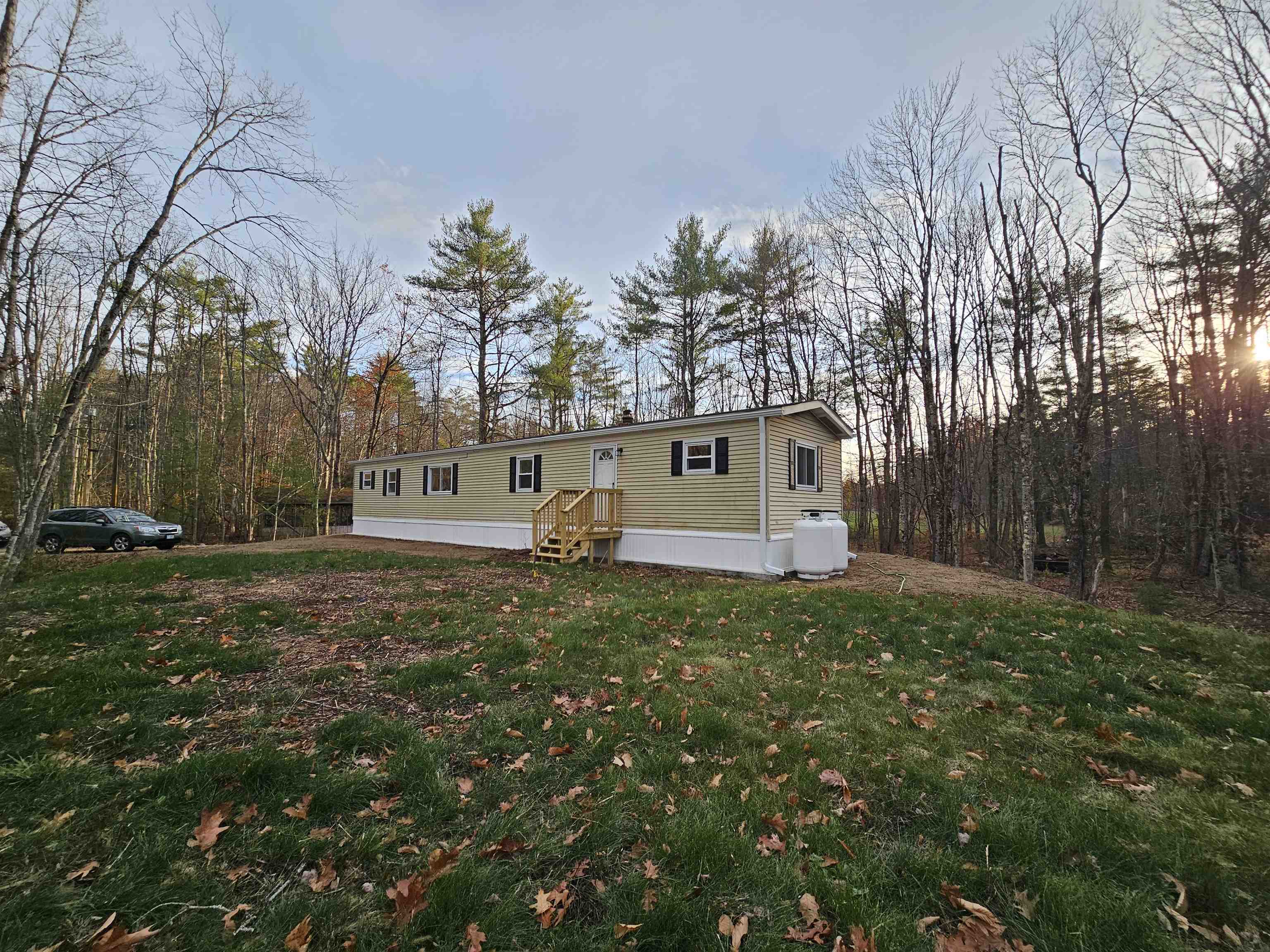 Barnstead, New Hampshire 03225, United States, 2 Bedrooms Bedrooms, ,1 BathroomBathrooms,Residential,Active,241745