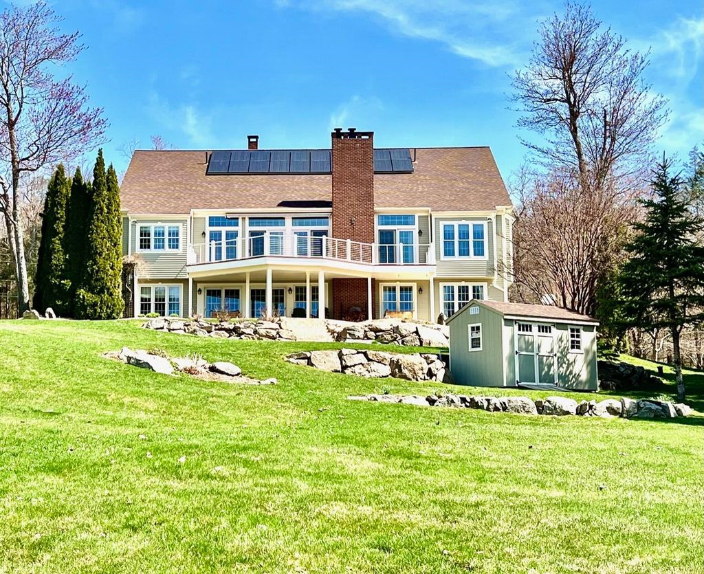 Photo of 18 Namaschaug Landing, Chesterfield, NH 03462 (MLS # 5065773)