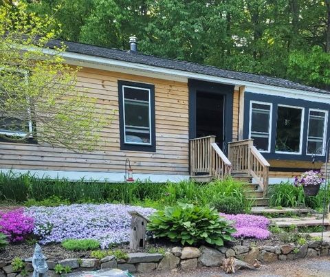 8 Jennifer Street Danville NH 03819