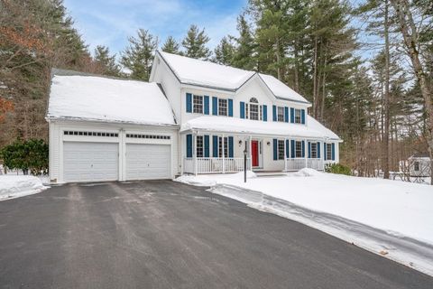 38 Buckingham Drive Londonderry NH 03053