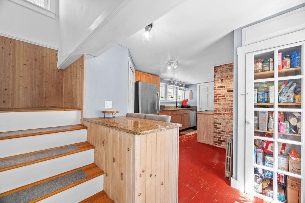 155 Locust Street