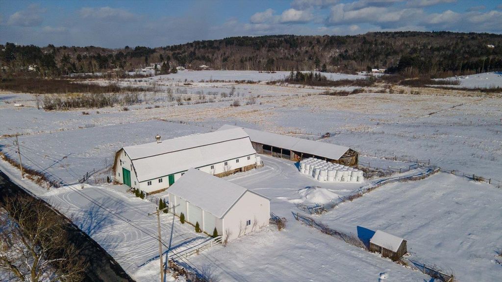 Photo of 00 Middle Road, Hancock, NH 03449 (MLS # 5078060)