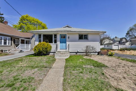 Photo of 52 Congress Street, Manchester, NH 03102 (MLS # 5085803)